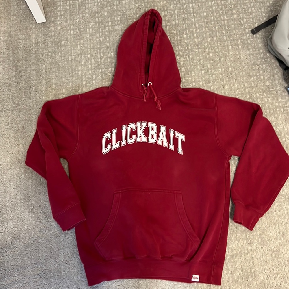 Clickbait merch from David Dobrick size Medium